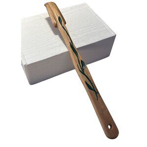 Handcrafted Wooden Back Scratcher With Leaf Design Handle 13"